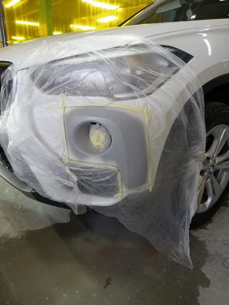BMW X1 during repair preparation