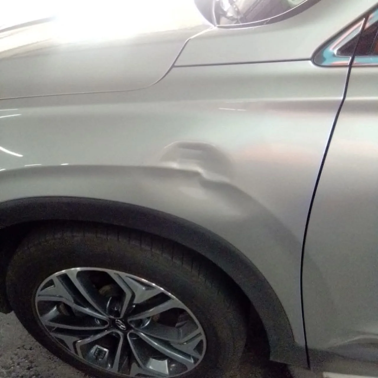 Hyundai SUV before repair